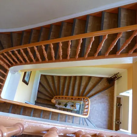 Waldfriede 2* دارمشتاد