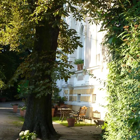 Hotel Waldfriede Darmstadt