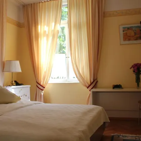 Waldfriede Hotel